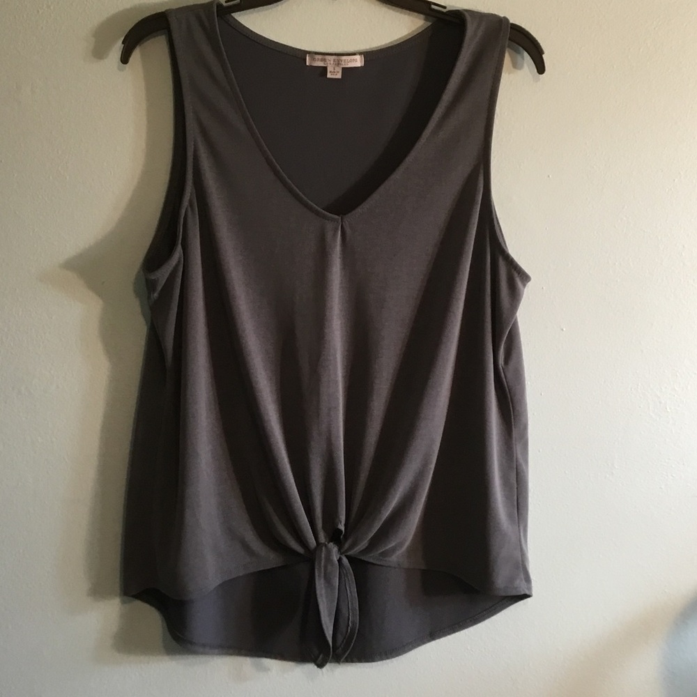 Green Envelope Gray Tie-Front V-Neck Tank